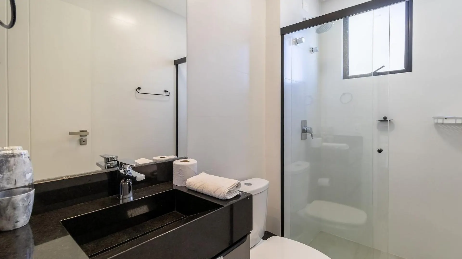 Apto C/ Churrasqueira Apenas 300M Da Praia Dgc403 Bombinhas Apartment